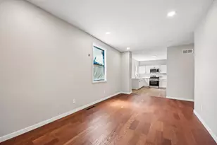 255 N Hunter Ave, Kankakee, IL 60901 - Photo 5