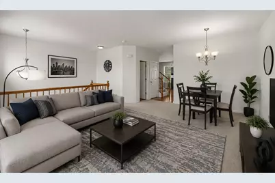 1005 Alberta Road, Elgin, IL 60124 - Photo 5
