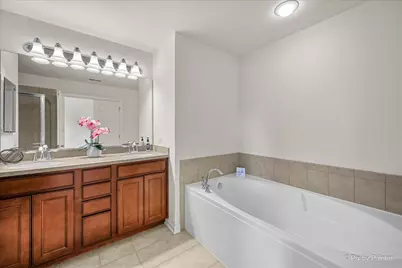 1005 Alberta Road, Elgin, IL 60124 - Photo 23