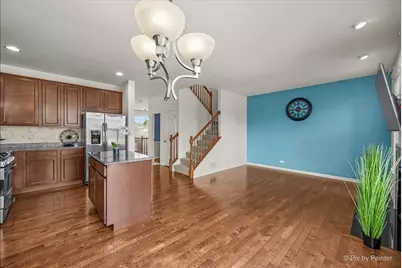 1005 Alberta Road, Elgin, IL 60124 - Photo 11