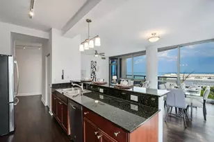 1235 S Prairie Ave, Chicago, IL 60605 - Photo 7