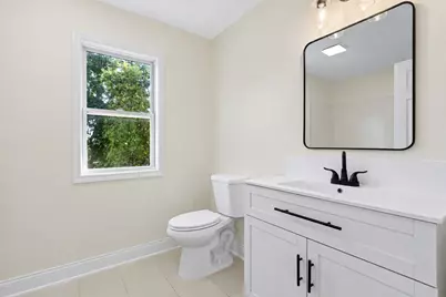 616 Bayfield Drive, Dekalb, IL 60115 - Photo 17