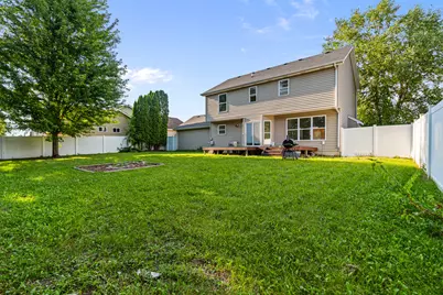 616 Bayfield Drive, Dekalb, IL 60115 - Photo 25