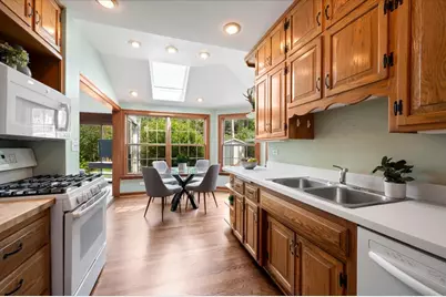 3211 Park Place, Evanston, IL 60201 - Photo 11