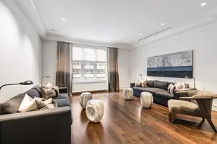 220 E Walton Pl, Chicago, IL 60611 - Photo 3