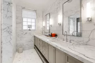 220 E Walton Pl, Chicago, IL 60611 - Photo 19