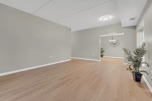 440 W Mahogany Ct, Palatine, IL 60067 - Photo 7