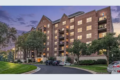 440 W Mahogany Court #312, Palatine, IL 60067 - Photo 1