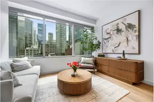 111 W Illinois St, Chicago, IL 60654 - Photo 3