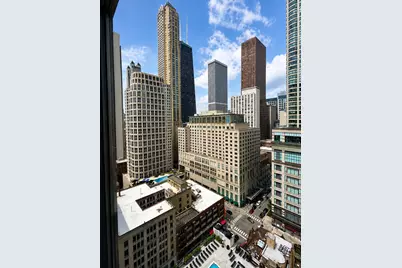 30 E Huron Street #2209, Chicago, IL 60611 - Photo 17