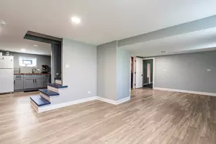 244 Forest View Ave, Wood Dale, IL 60191 - Photo 21