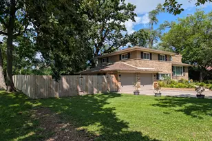 141 E Potter St, Wood Dale, IL 60191 - Photo 3