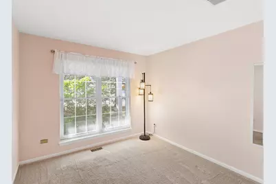 1907 N Silver Lake Road, Arlington Heights, IL 60004 - Photo 13