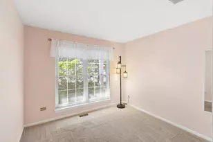 1907 N Silver Lake Rd, Arlington Heights, IL 60004 - Photo 13