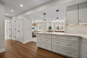 1900 Wilmette Ave, Wilmette, IL 60091 - Photo 9