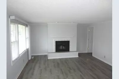 116 Del Rio Road, Carpentersville, IL 60110 - Photo 15