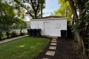 4051 W Monroe St, Chicago, IL 60624 - Photo 3