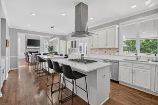 10638 Royal Porthcawl Dr, Naperville, IL 60564 - Photo 19