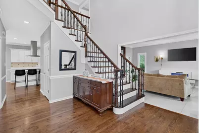 10638 Royal Porthcawl Drive, Naperville, IL 60564 - Photo 9