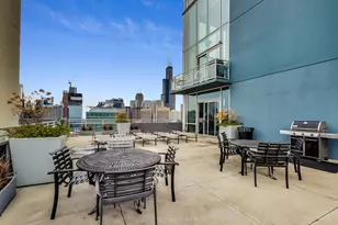 737 W Washington Blvd, Chicago, IL 60661 - Photo 17