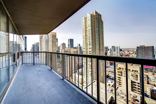 10 E Ontario St, Chicago, IL 60611 - Photo 15