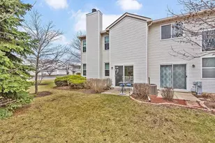 2521 N Looking Glass Ct, Aurora, IL 60502 - Photo 17