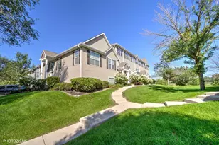 1689 W Turtle Creek Ln, Round Lake, IL 60073 - Photo 47