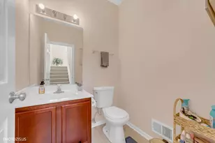 1689 W Turtle Creek Ln, Round Lake, IL 60073 - Photo 31