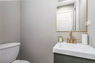 1915 Joppa Ave, Zion, IL 60099 - Photo 17