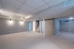1915 Joppa Ave, Zion, IL 60099 - Photo 21