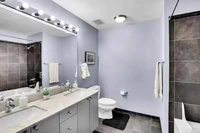 235 W Van Buren Street #2007, Chicago, IL 60607 - Photo 13