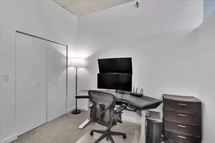 235 W Van Buren St, Chicago, IL 60607 - Photo 15