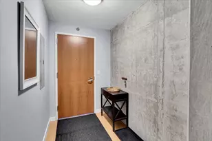 235 W Van Buren St, Chicago, IL 60607 - Photo 5
