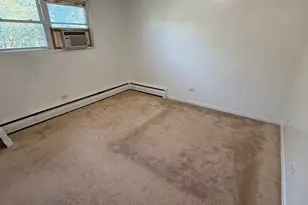 8030 Knox Ave, Skokie, IL 60076 - Photo 5