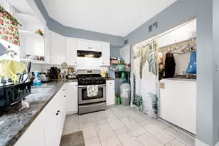 4208 S Artesian Ave, Chicago, IL 60632 - Photo 9