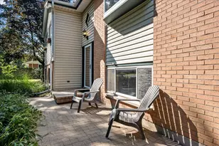 711 Quassey Ave, Lake Bluff, IL 60044 - Photo 3