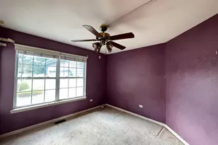 444 Badger Ln, Oswego, IL 60543 - Photo 7