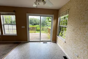 444 Badger Ln, Oswego, IL 60543 - Photo 11