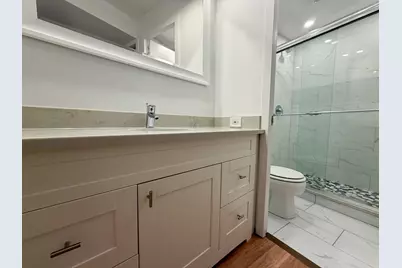 300 N State Street #2235, Chicago, IL 60654 - Photo 11