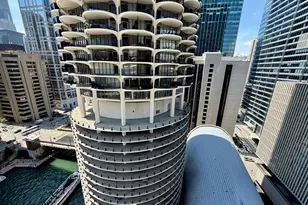 300 N State St, Chicago, IL 60654 - Photo 5