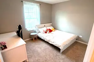 2527 Huntleigh Ln, Woodridge, IL 60517 - Photo 11