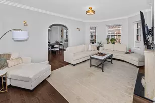 220 S Maple Ave, Oak Park, IL 60302 - Photo 5