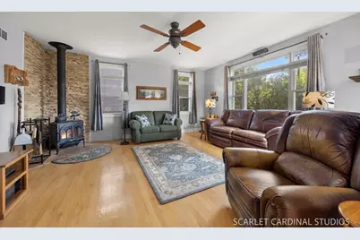 215 E Highland Avenue, Villa Park, IL 60181 - Photo 5