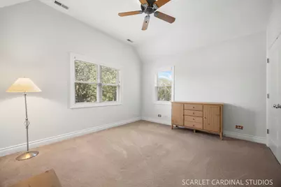 215 E Highland Avenue, Villa Park, IL 60181 - Photo 17