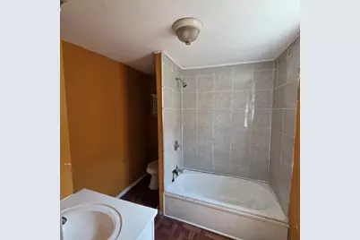 11833 S Harvard Avenue, Chicago, IL 60628 - Photo 5