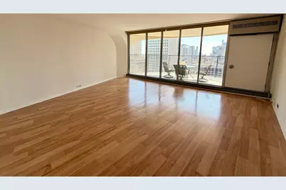 300 N State Street #3634, Chicago, IL 60654 - Photo 7