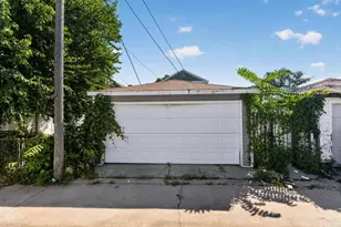 7820 S Rhodes Ave, Chicago, IL 60619 - Photo 29