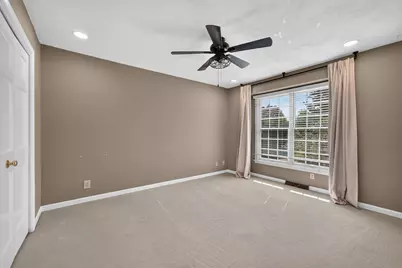 305 Windsor Circle, Saint Charles, IL 60175 - Photo 31