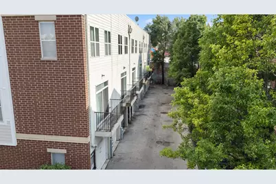 738 S Kedzie Avenue #2, Chicago, IL 60612 - Photo 21