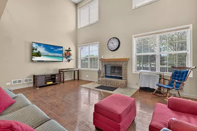 401 Lilac Lane, Elk Grove Village, IL 60007 - Photo 7